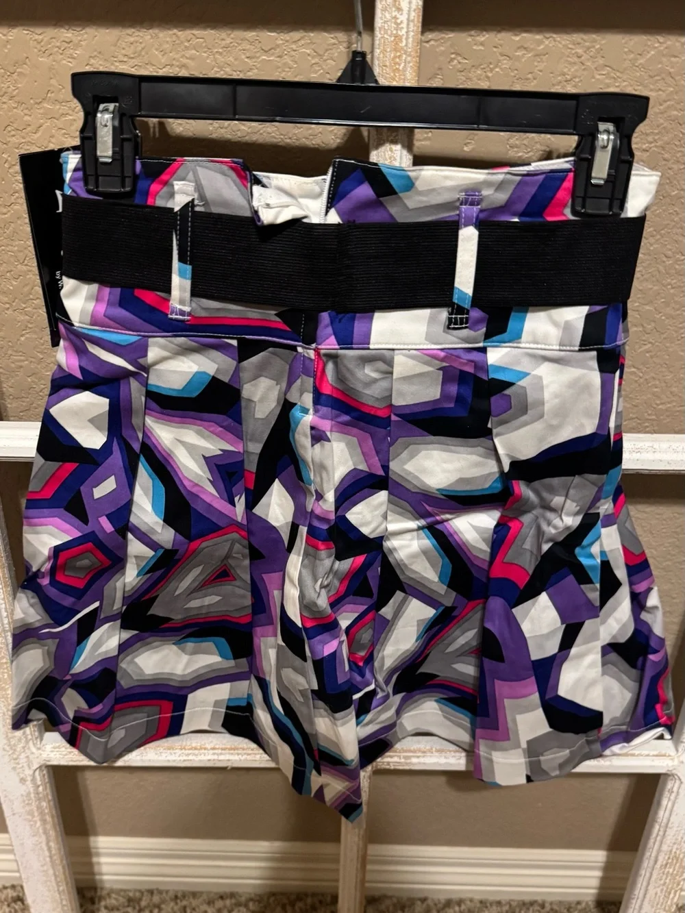 2 Hip stylish pleated